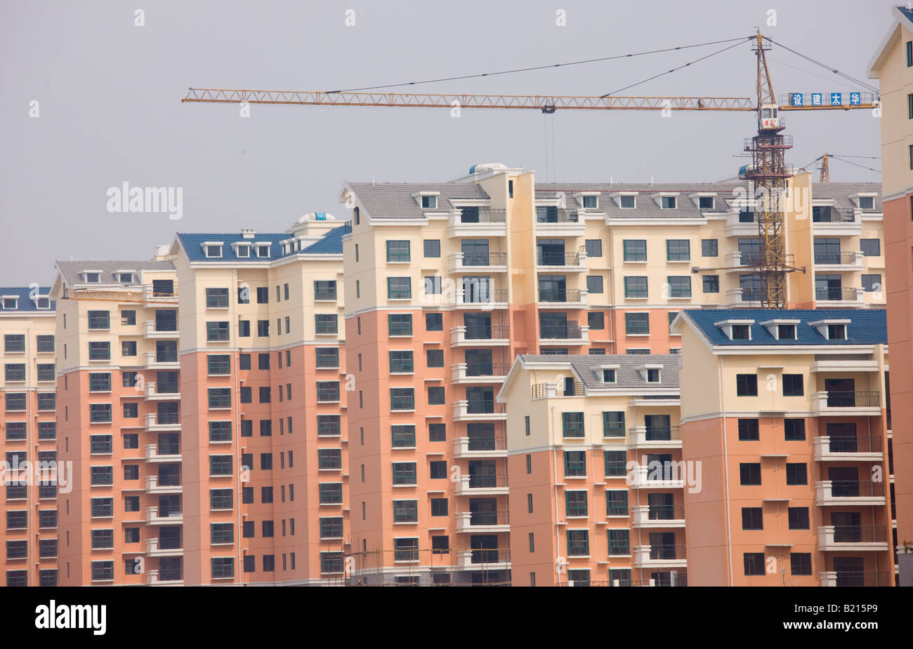 Western style modern apartment housing development in Yichang China Stock Photo