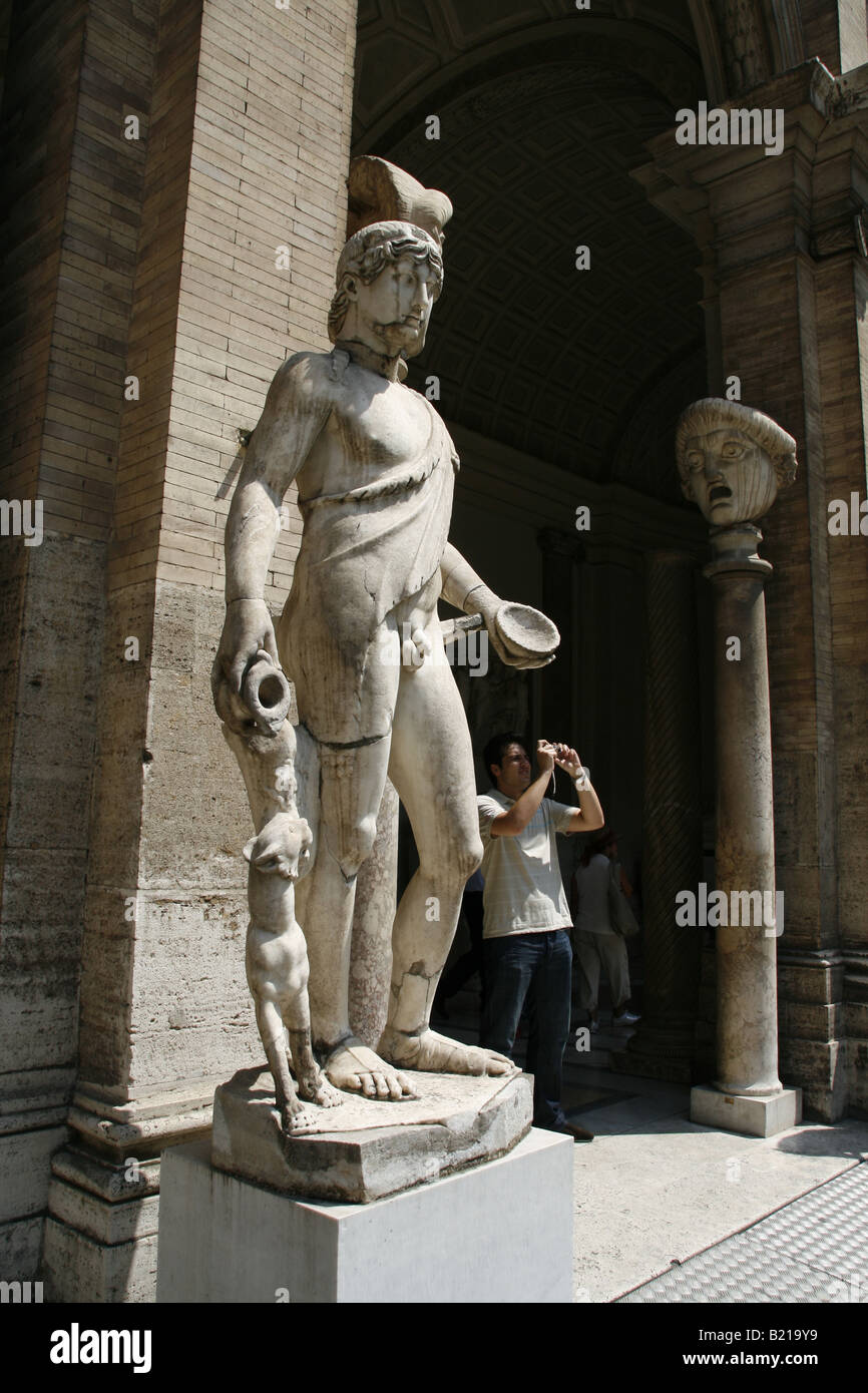 Statue marble roman man famous people portrait st peters hires stock photography and images Alamy