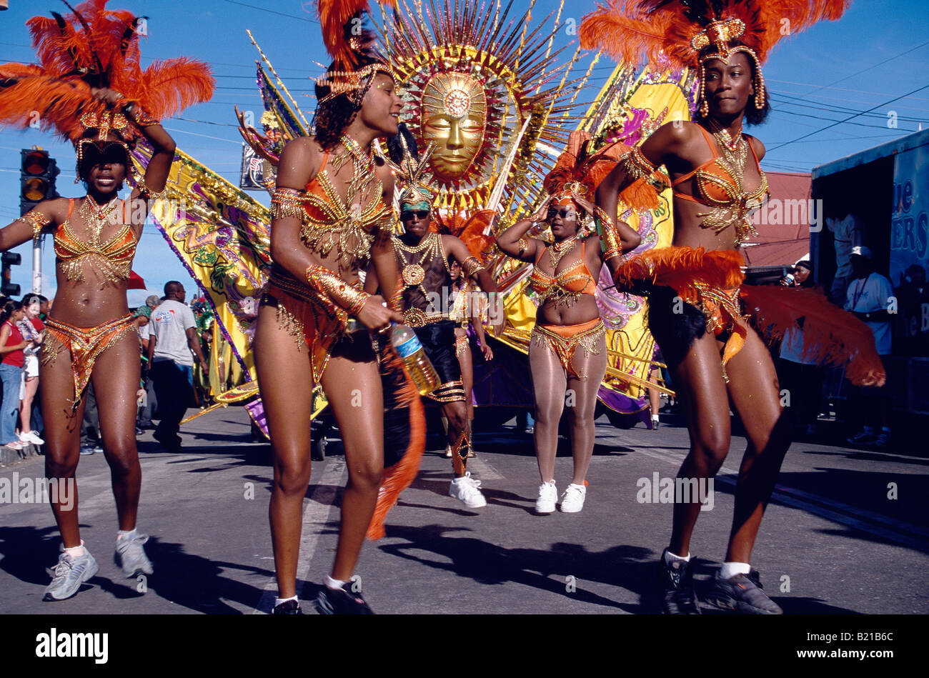 mardi gras guy dancing