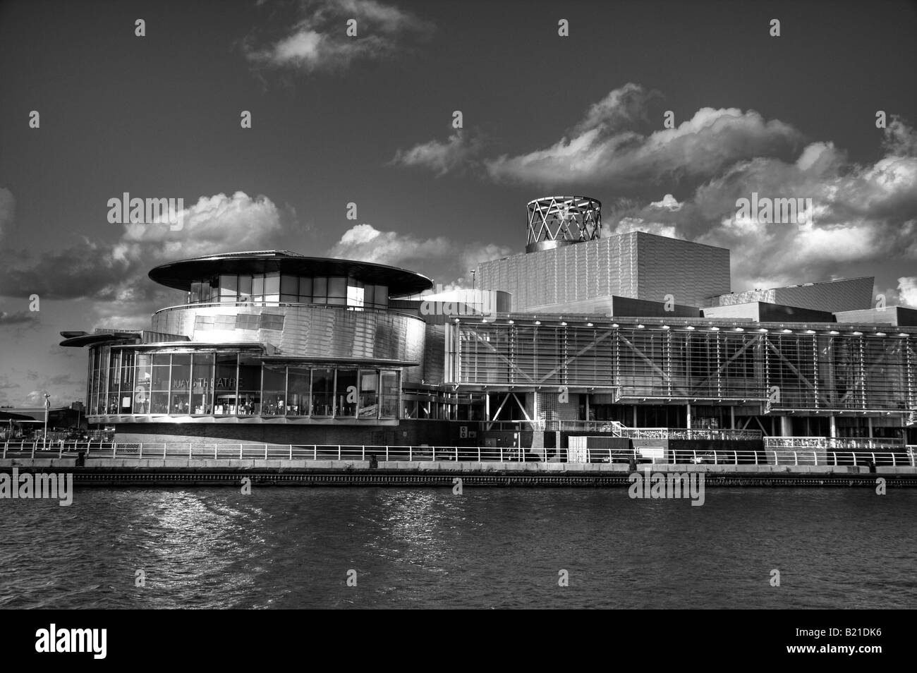 The lowry salford Black and White Stock Photos & Images Alamy