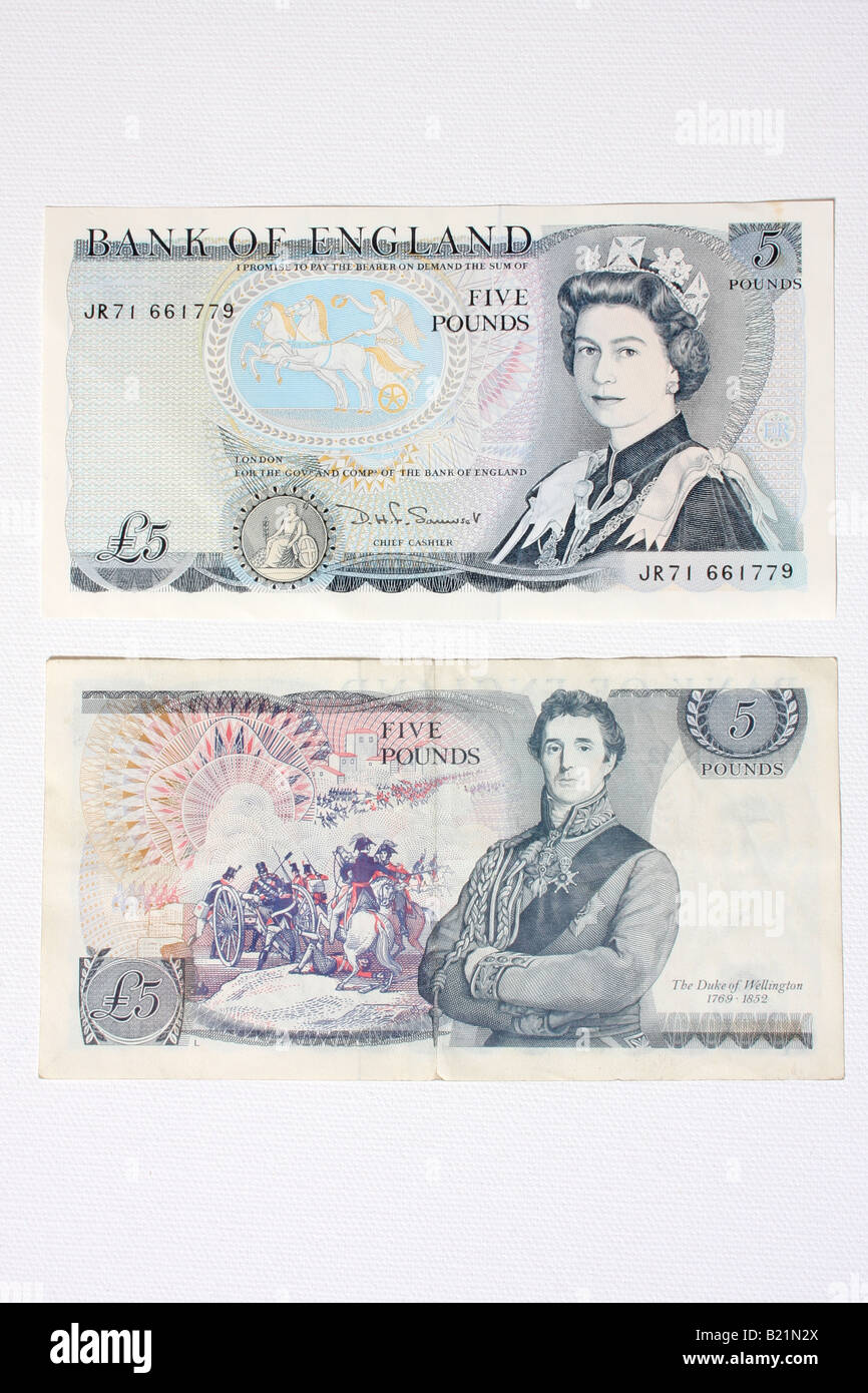 The front and back of an old English five pound note with the Duke of Wellington. Stock Photo