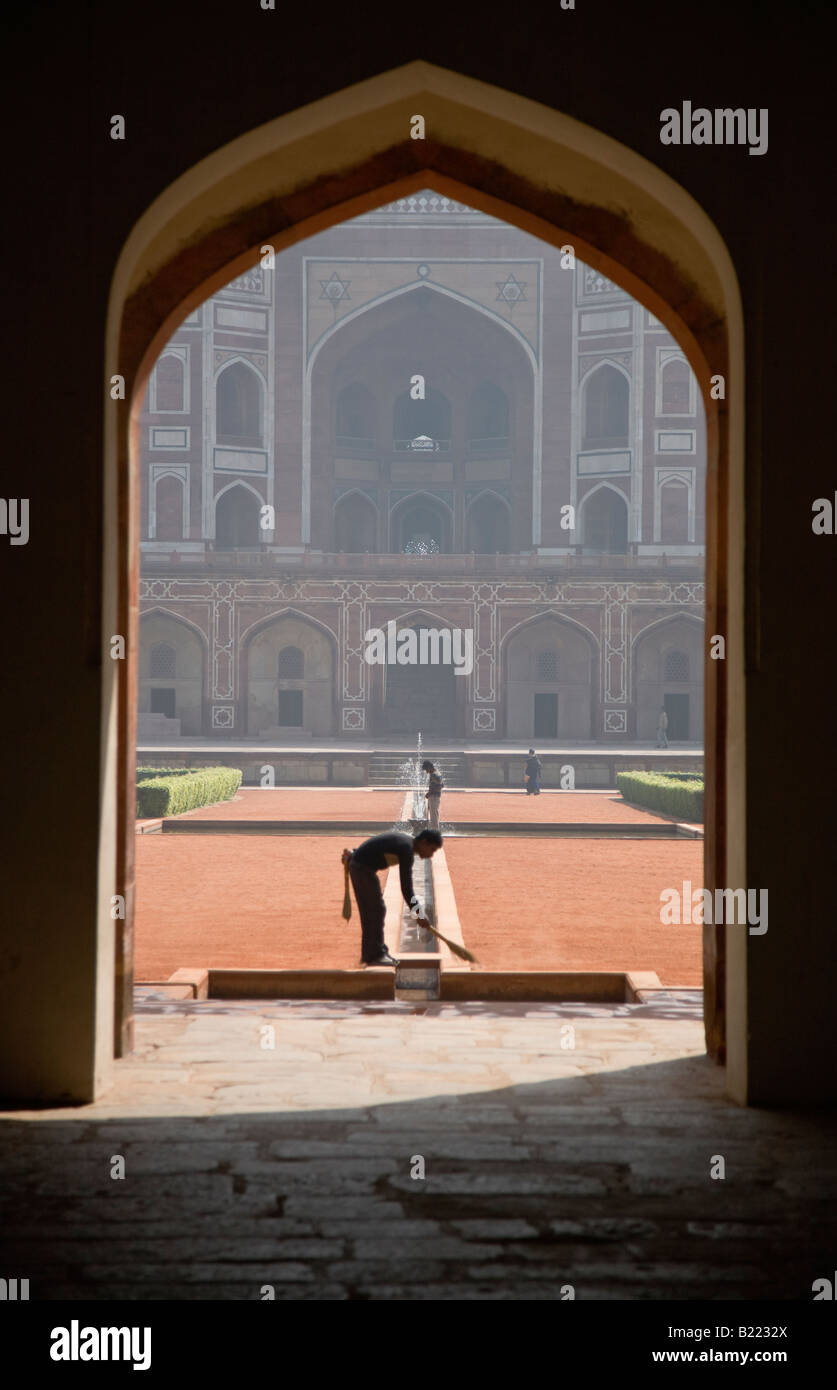 The West Gate and HUMAYUNS TOMB built in 1565 and a fine example of MUGHAL architecture NEW DELHI INDIA Stock Photo