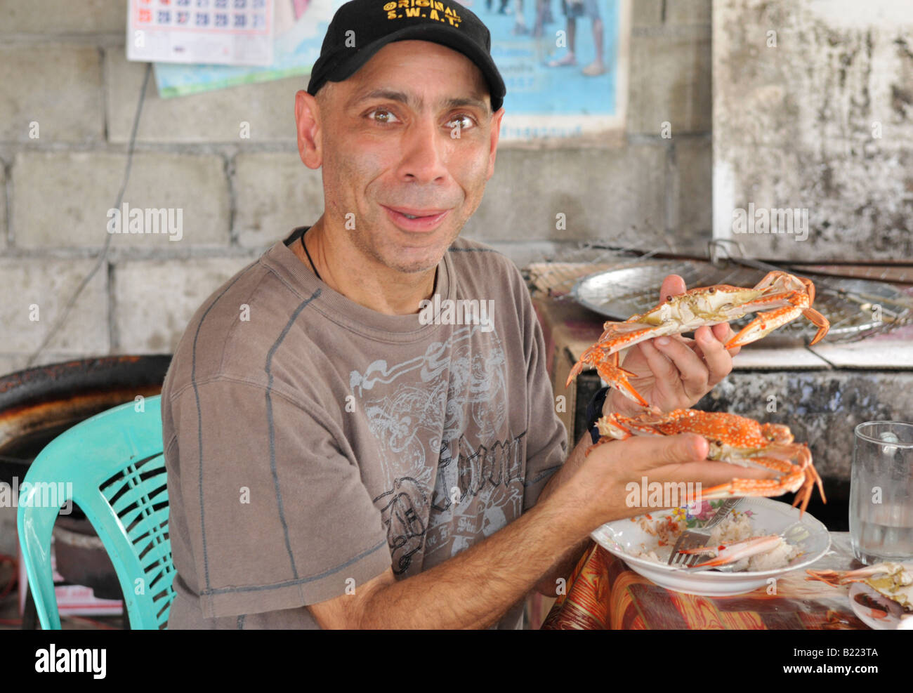 eating fresh crab, koh sakurn(pig island), trang province , thailand Stock Photo