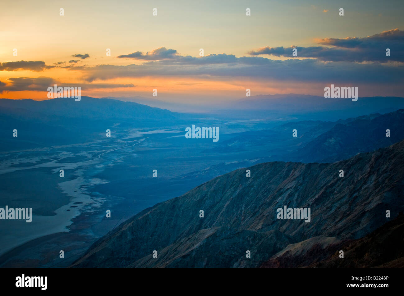 Sun death valley hi-res stock photography and images - Alamy