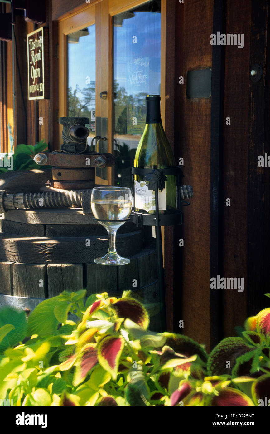 Chatom Vineyards Tasting Room Murphys Calaveras County California Stock Photo Alamy