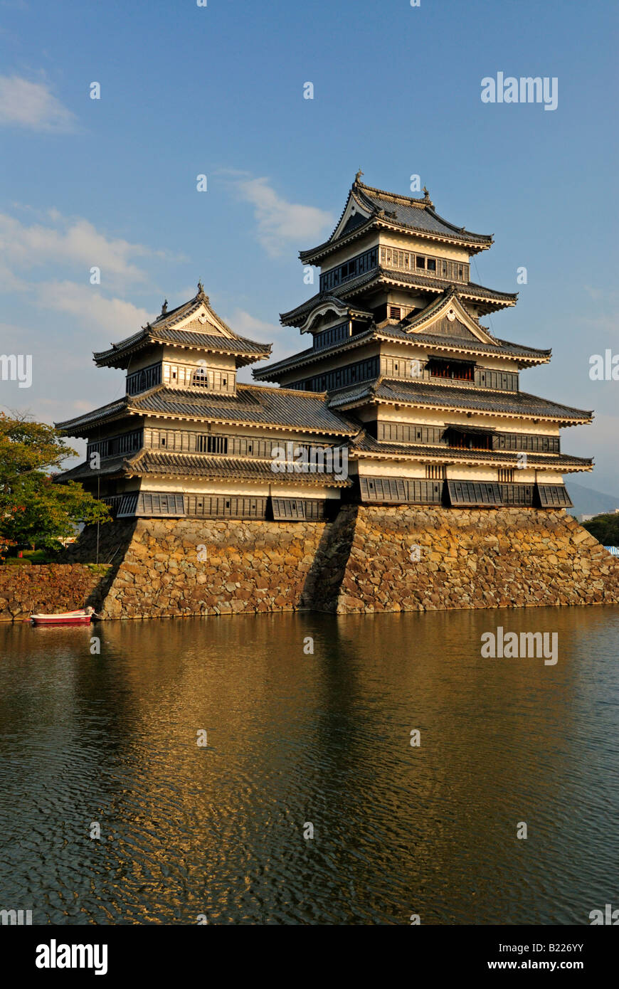 Ancient architecture of Matsumoto castle National Treasure Matsumoto ...