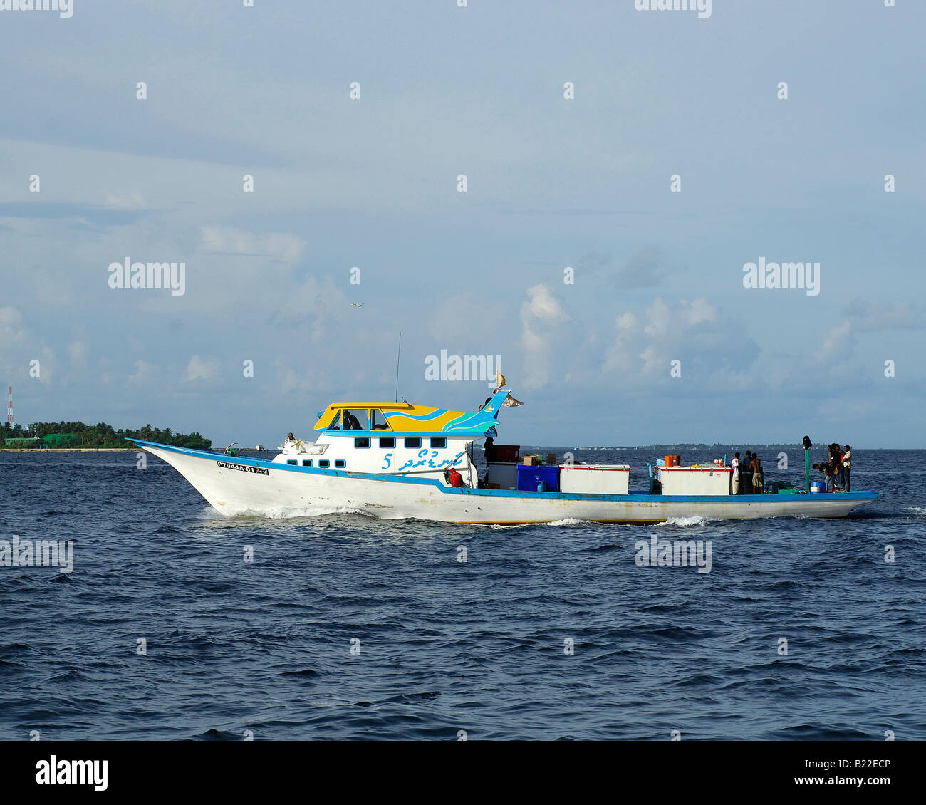 Fishing boat transport hi-res stock photography and images - Alamy