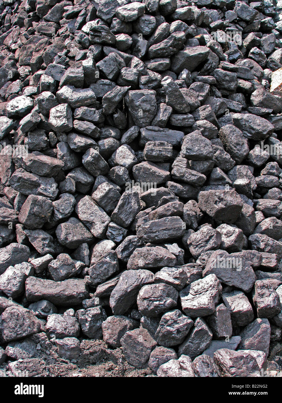 Lumps of coal in a heap Stock Photo Alamy