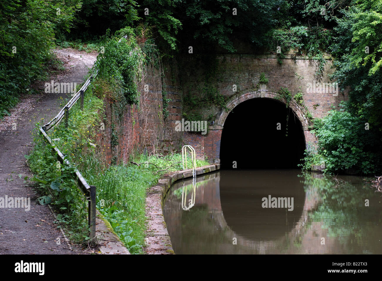 The south portal of Shrewley Tunnel on the Grand Union Canal