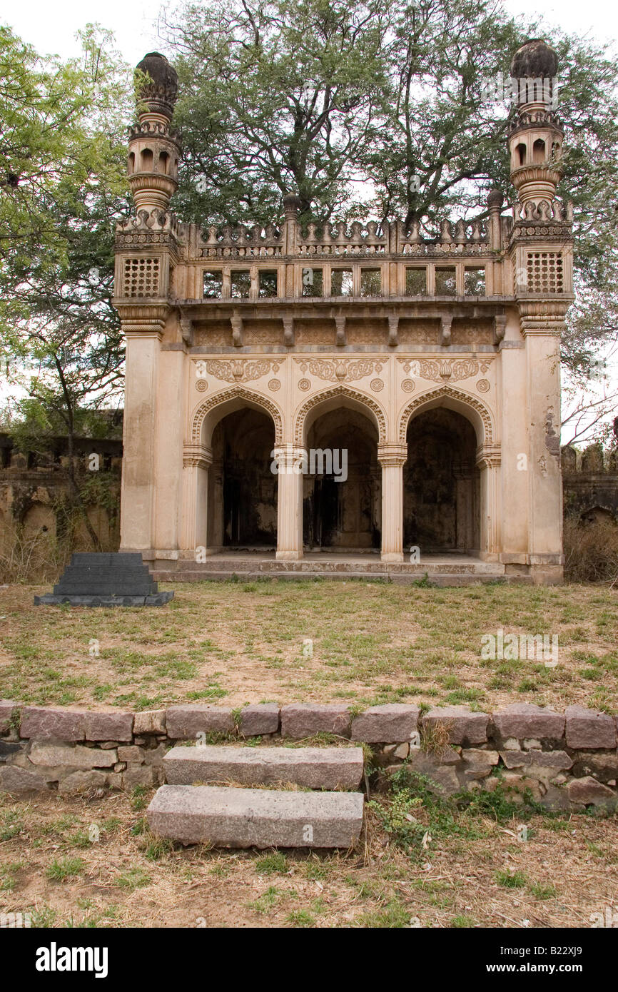 Qutb shahi kings hi-res stock photography and images - Alamy