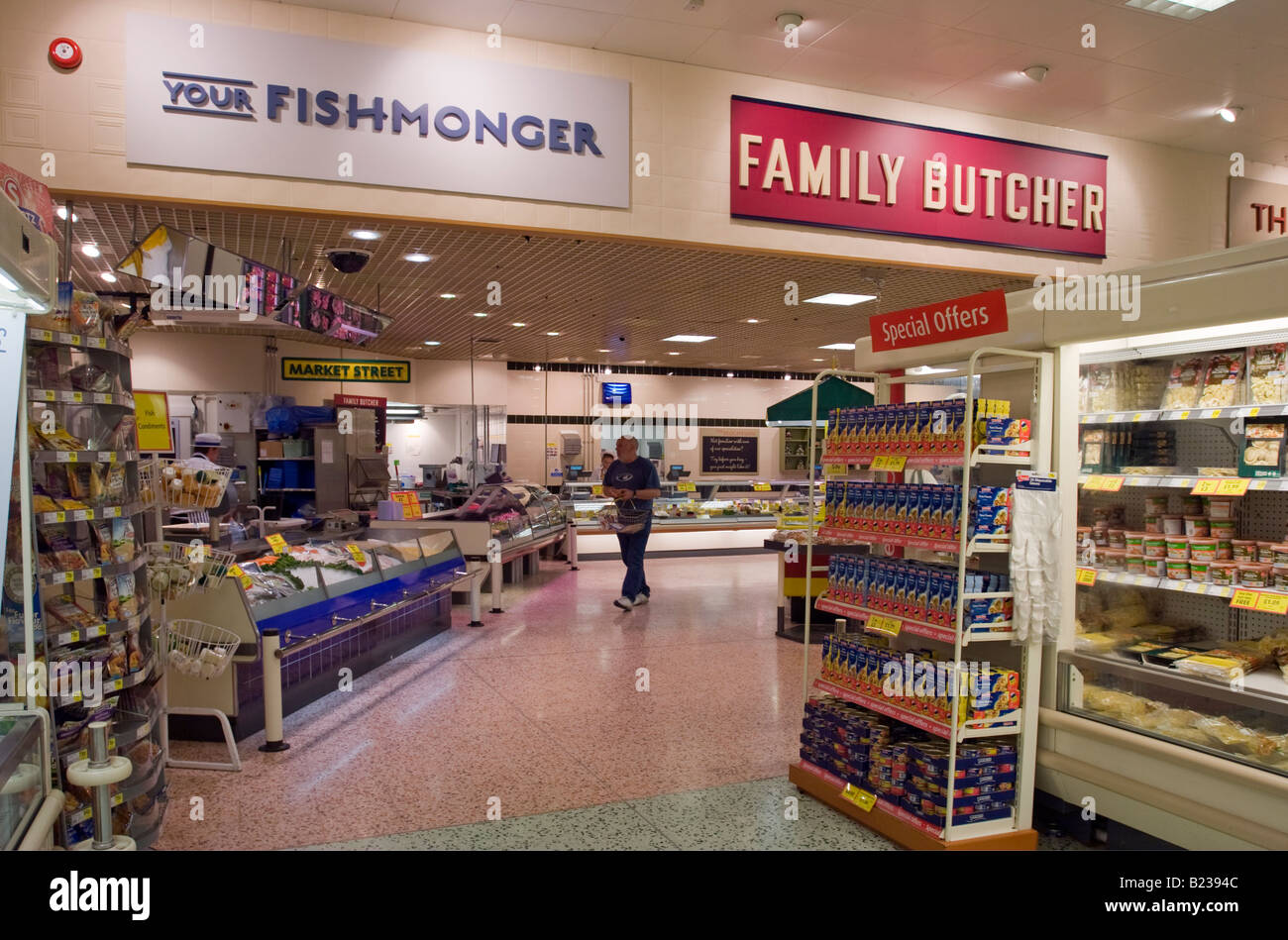 Morrisons Supermarket Aylesbury Buckinghamshire Stock Photo Alamy