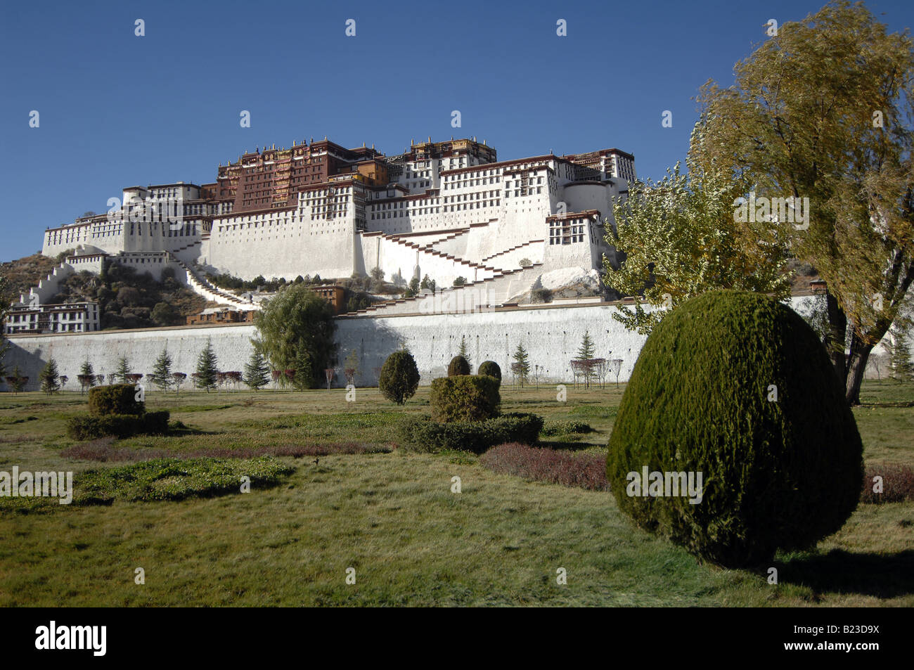 Low angle view of palace on hill, Potala Palace, Lhasa, Tibet, China Stock Photo