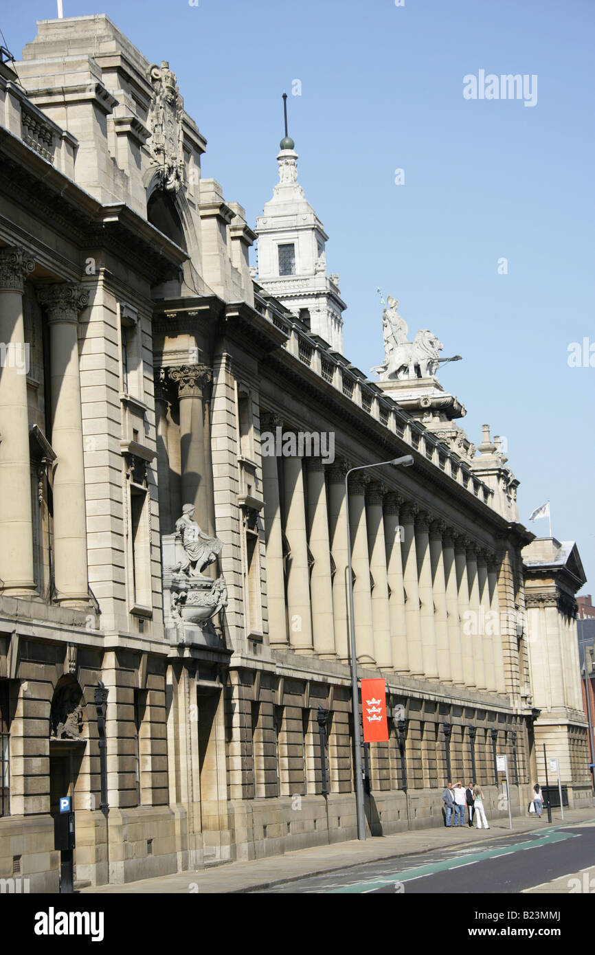City of Kingston upon Hull, England. View of the Guildhall (former Law Courts) architecture in Hull’s Alfred Gelder Street. Stock Photo