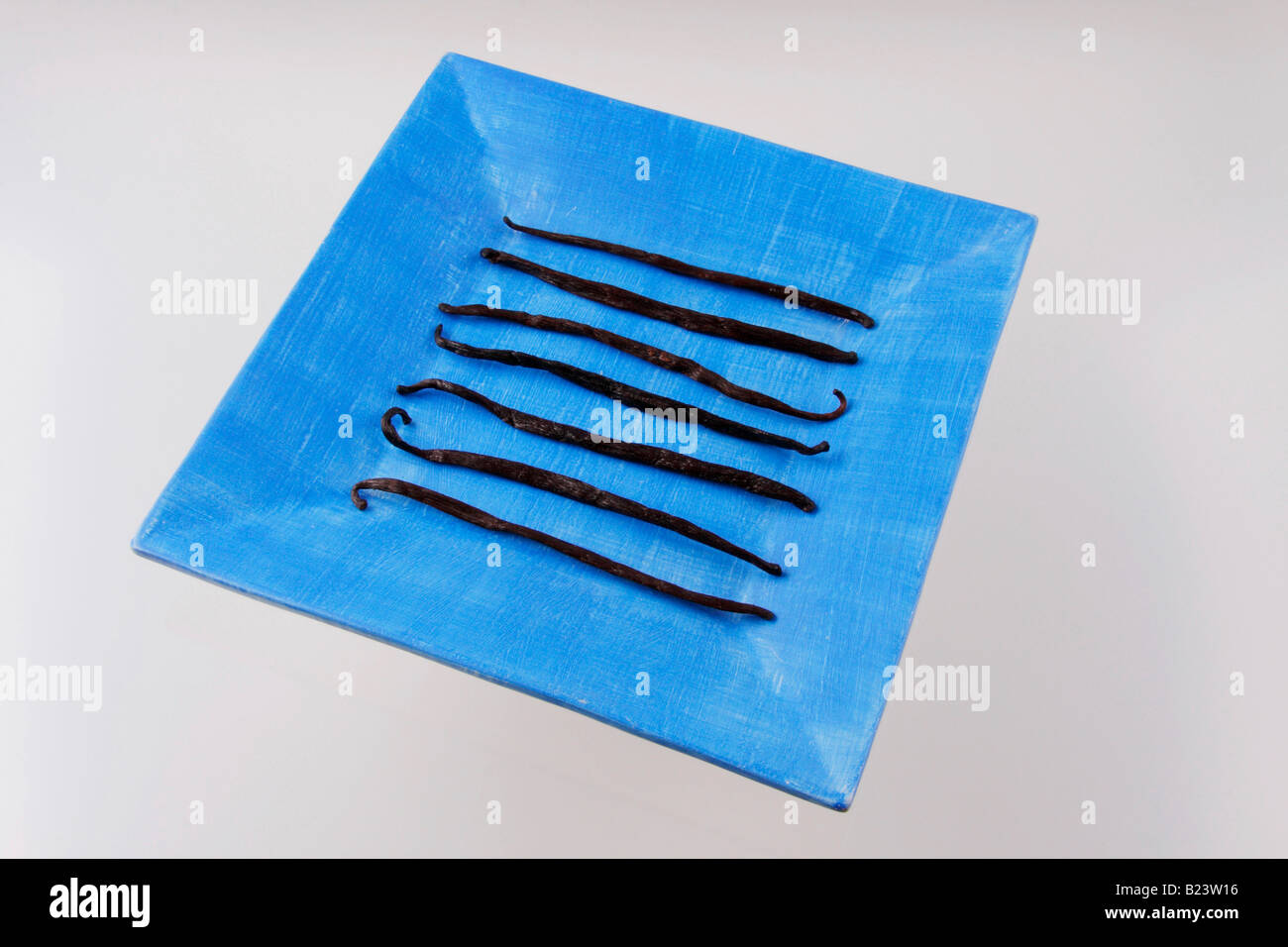 vanilla beans or pods Stock Photo Alamy