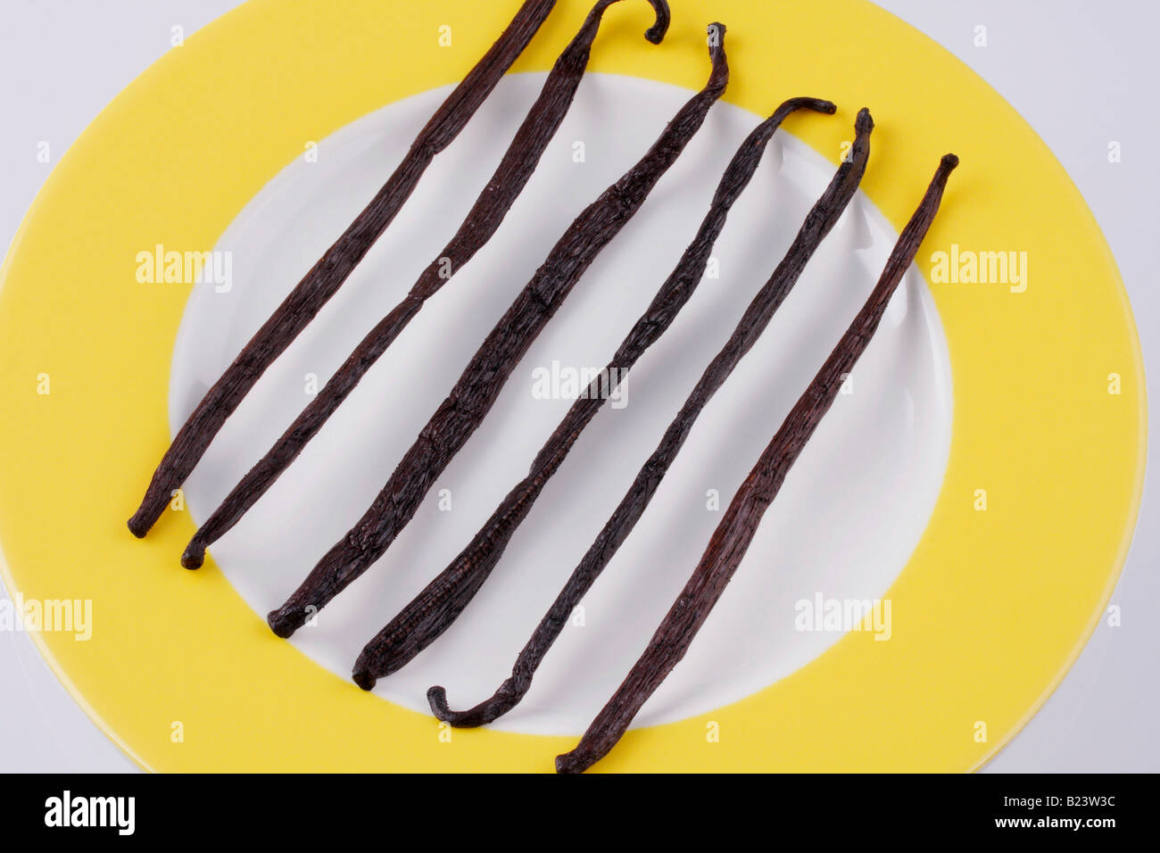 vanilla beans or pods Stock Photo Alamy