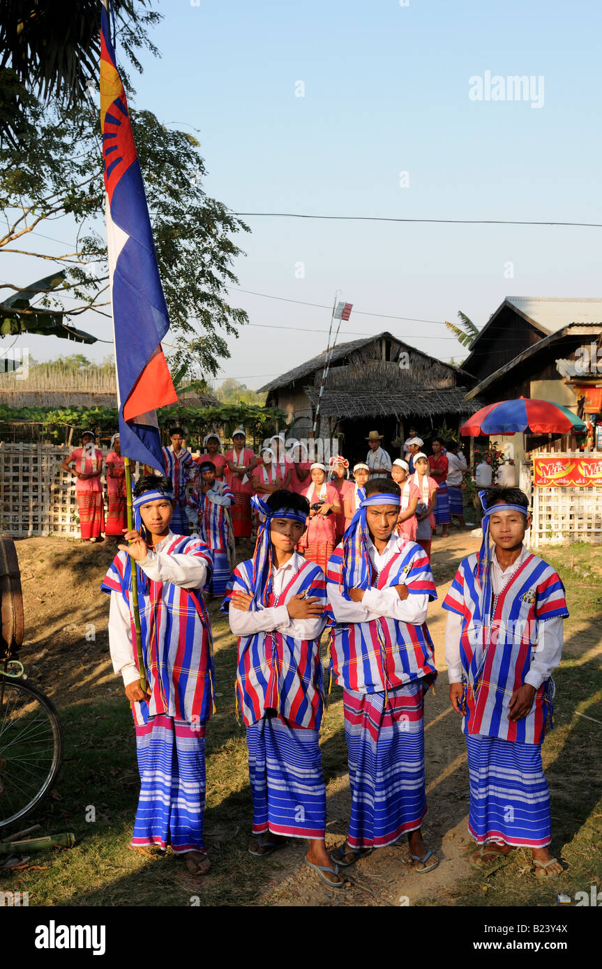 Boys and girls dancing while the annual traditional Kayan ceremony this ...