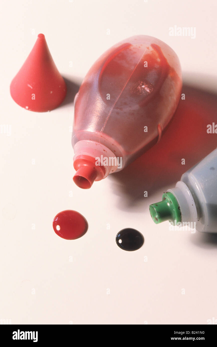 FOOD COLORING DYES CLOSE UP FOOD COLORING Stock Photo Alamy