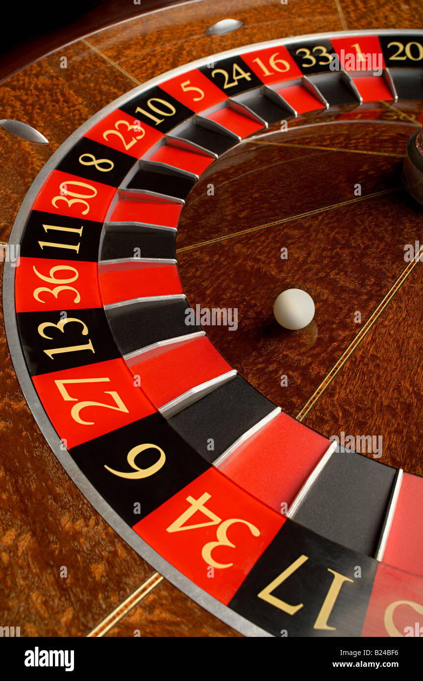 Roulette wheel and ball Stock Photo Alamy