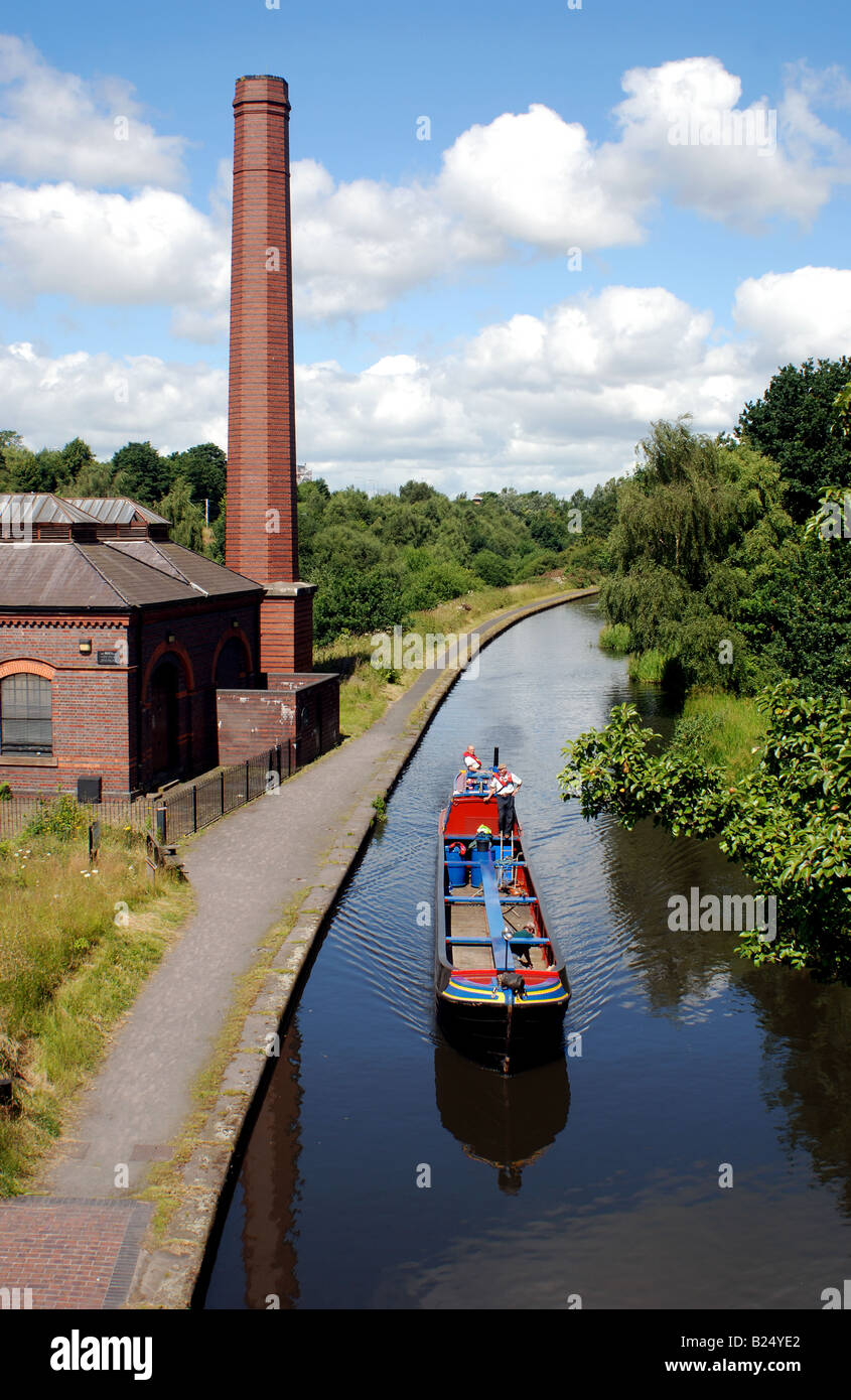 Smethwick Pumping Station and Old Main Line Canal, Birmingham, West Midlands, England, UK Stock Photo