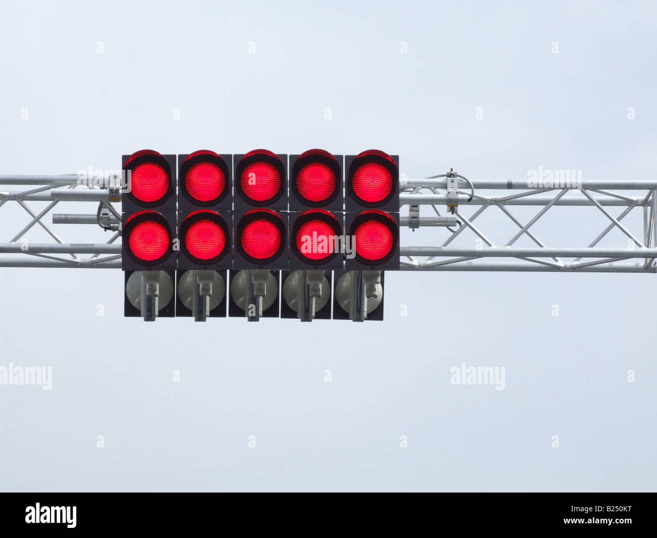 red formula one race start go lights Stock Photo - Alamy