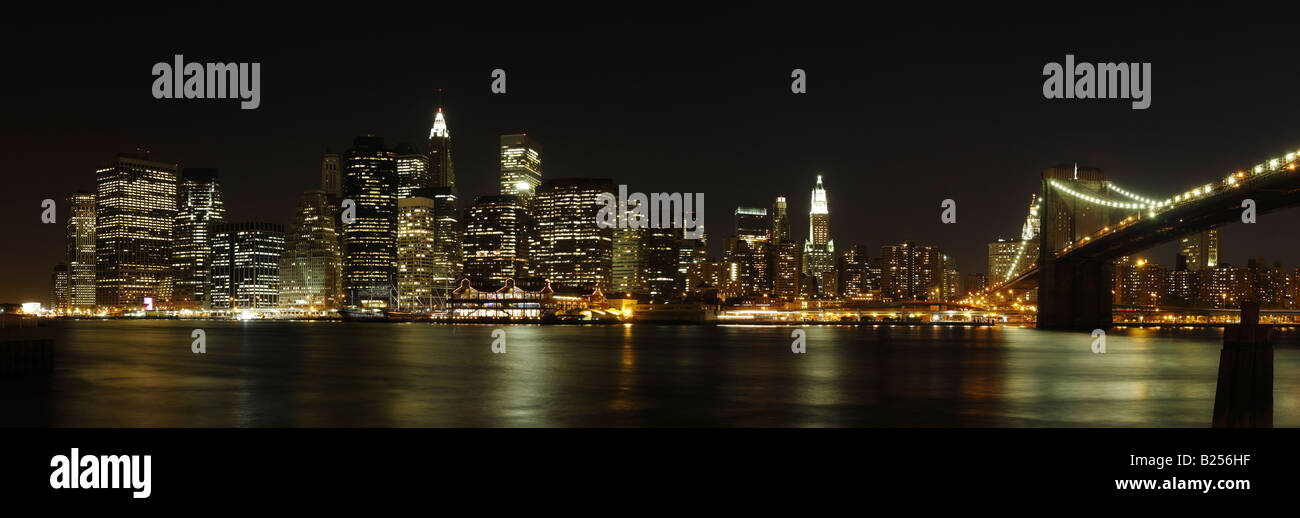 Panoramic view of lower Manhattan skyline at night, from Brooklyn - New ...
