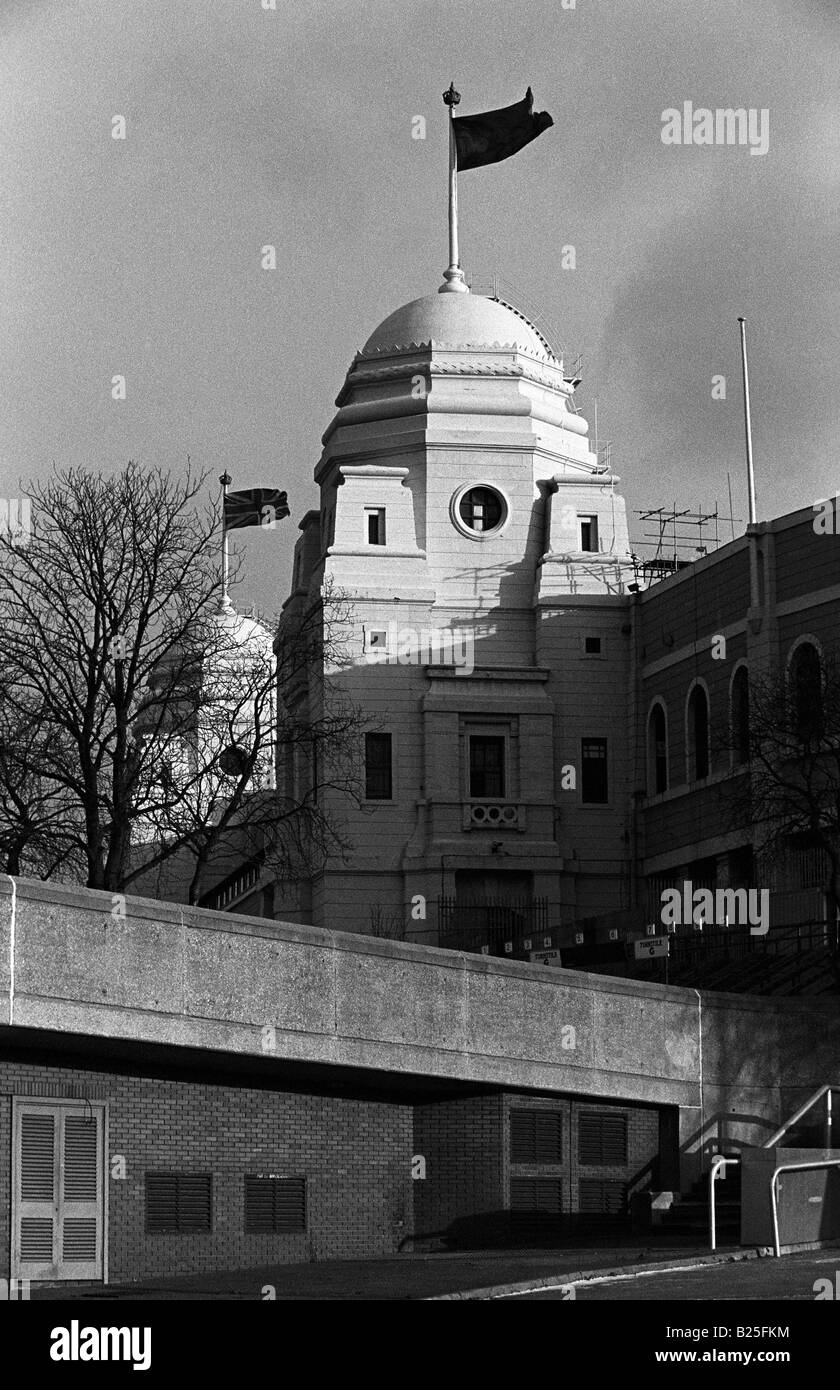 Historic building twin towers Black and White Stock Photos & Images - Alamy