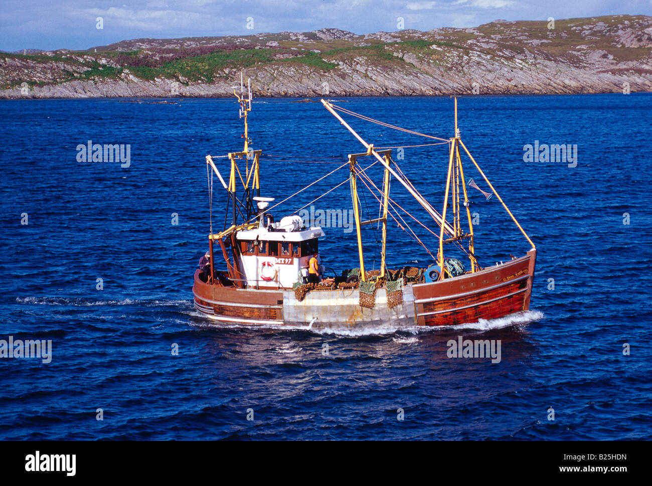 traditional scottish fishing vessel isle of tiree western isles scotland uk gb Stock Photo Alamy