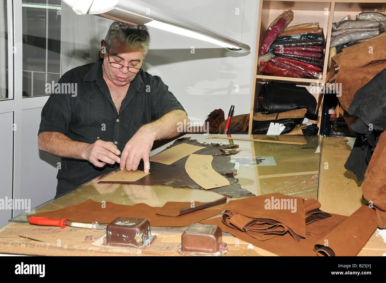 Leather jacket hi-res stock photography and images - Alamy