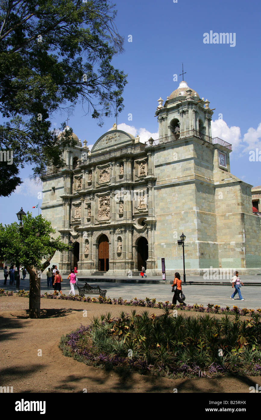 Oaxaca Cathedral, Plaza Constitucion Zocalo, Oaxaca, Mexico Stock Photo