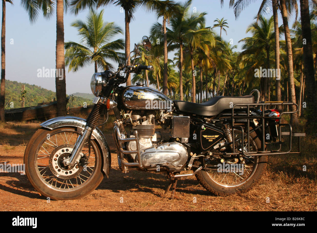 Indian Royal Enfield 500cc Machismo motorcycle 2007 model in Maharashtra India Stock Photo