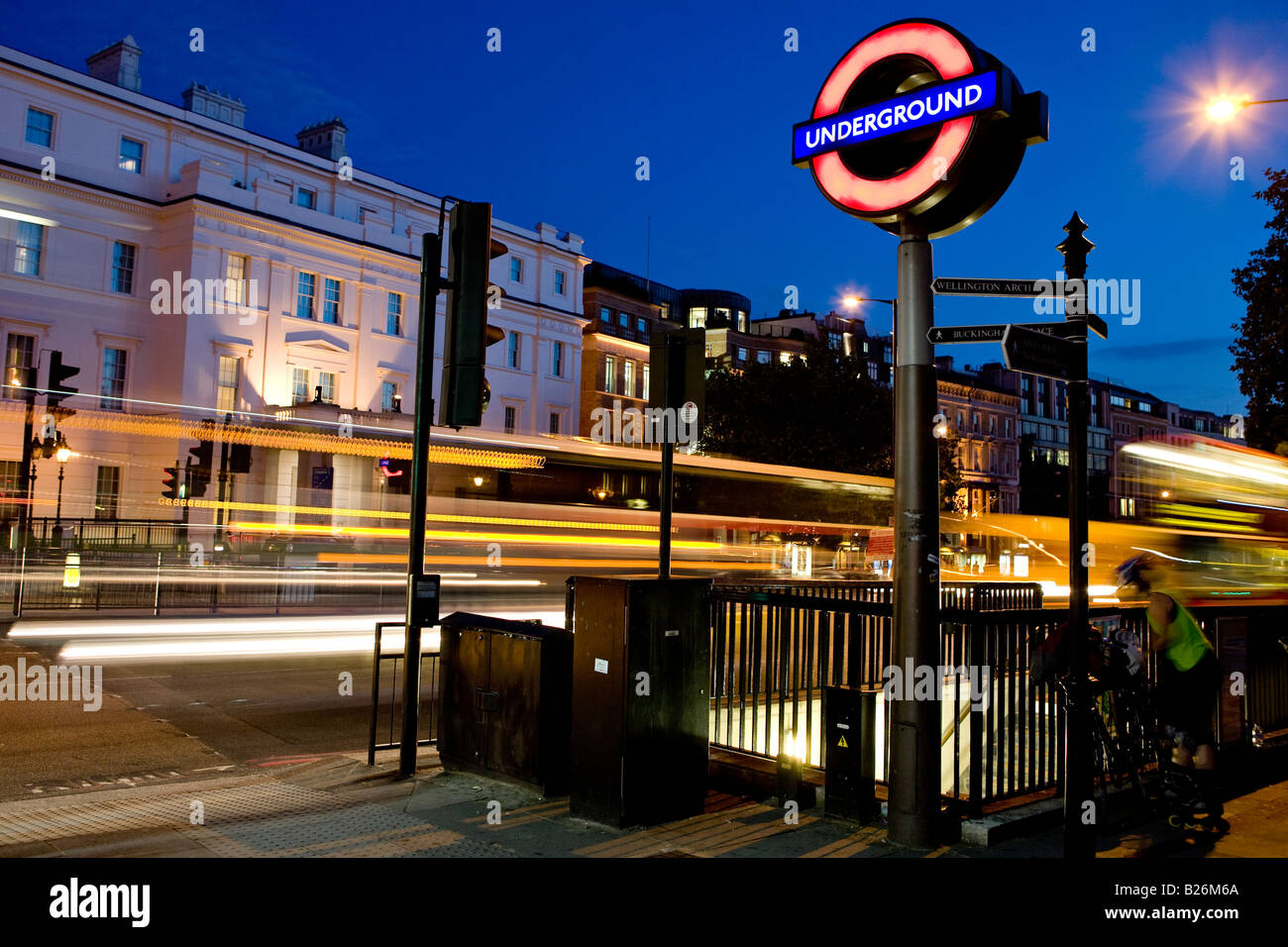Underground station hyde park london hires stock photography and