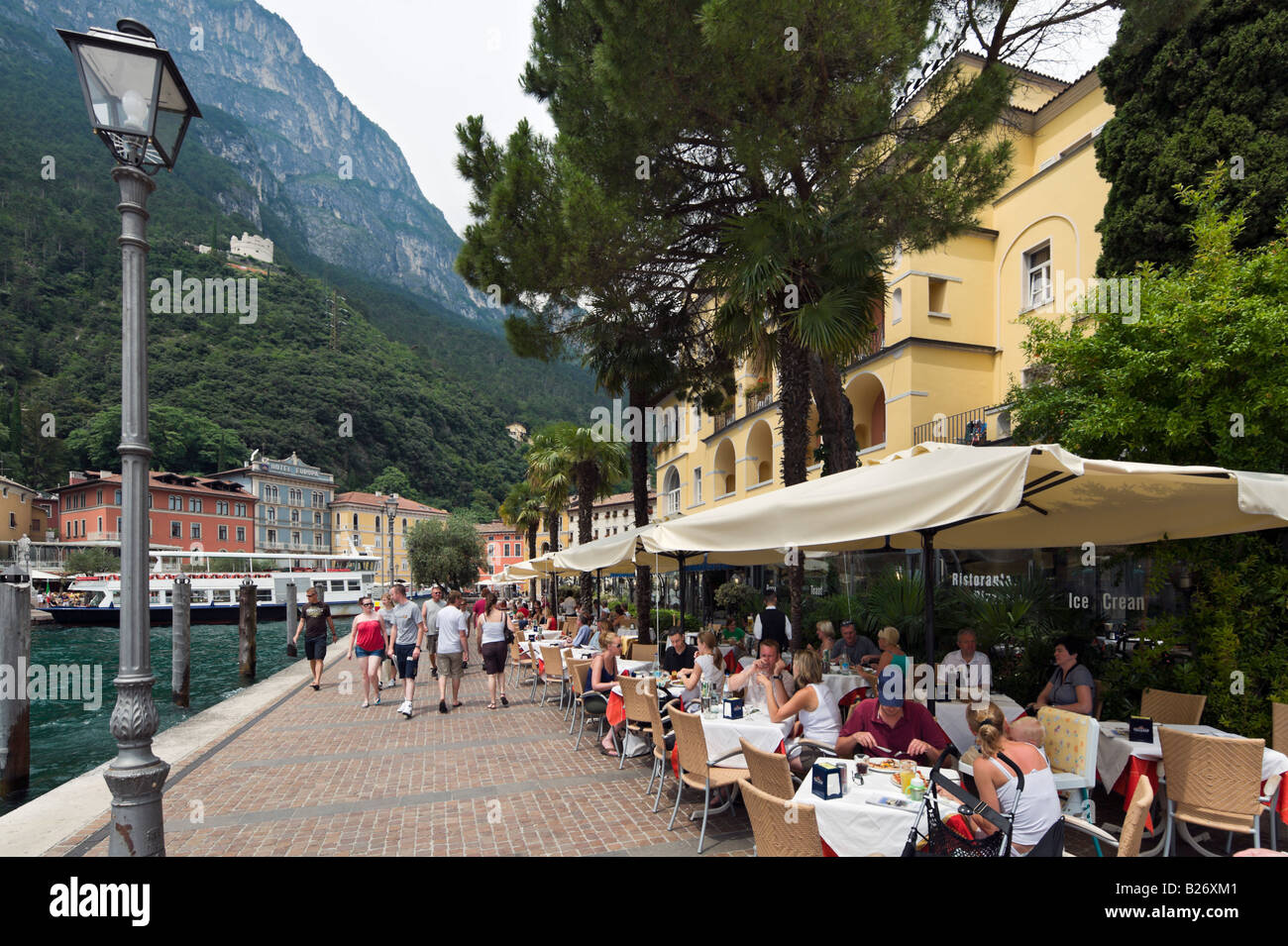 Lakefront restaurant riva del garda hires stock photography and images