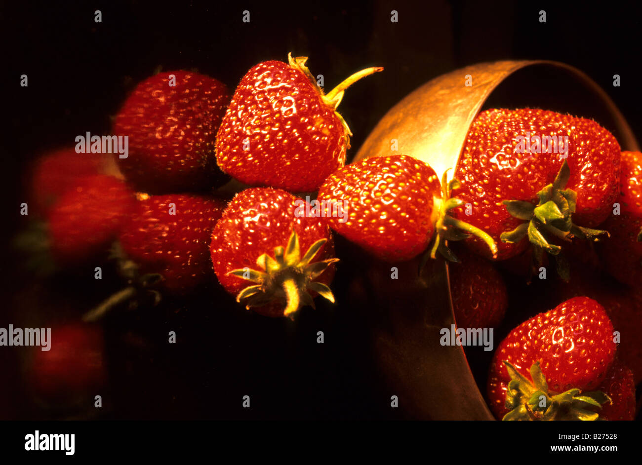 CLOSE UP STRAWBERRIES IN BOWL STILL LIFE Stock Photo - Alamy