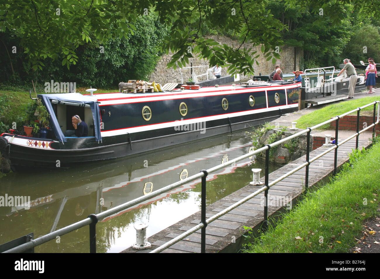 narrowboat at Weston Lock on the River Avon, City of Bath, Somerset, England Stock Photo