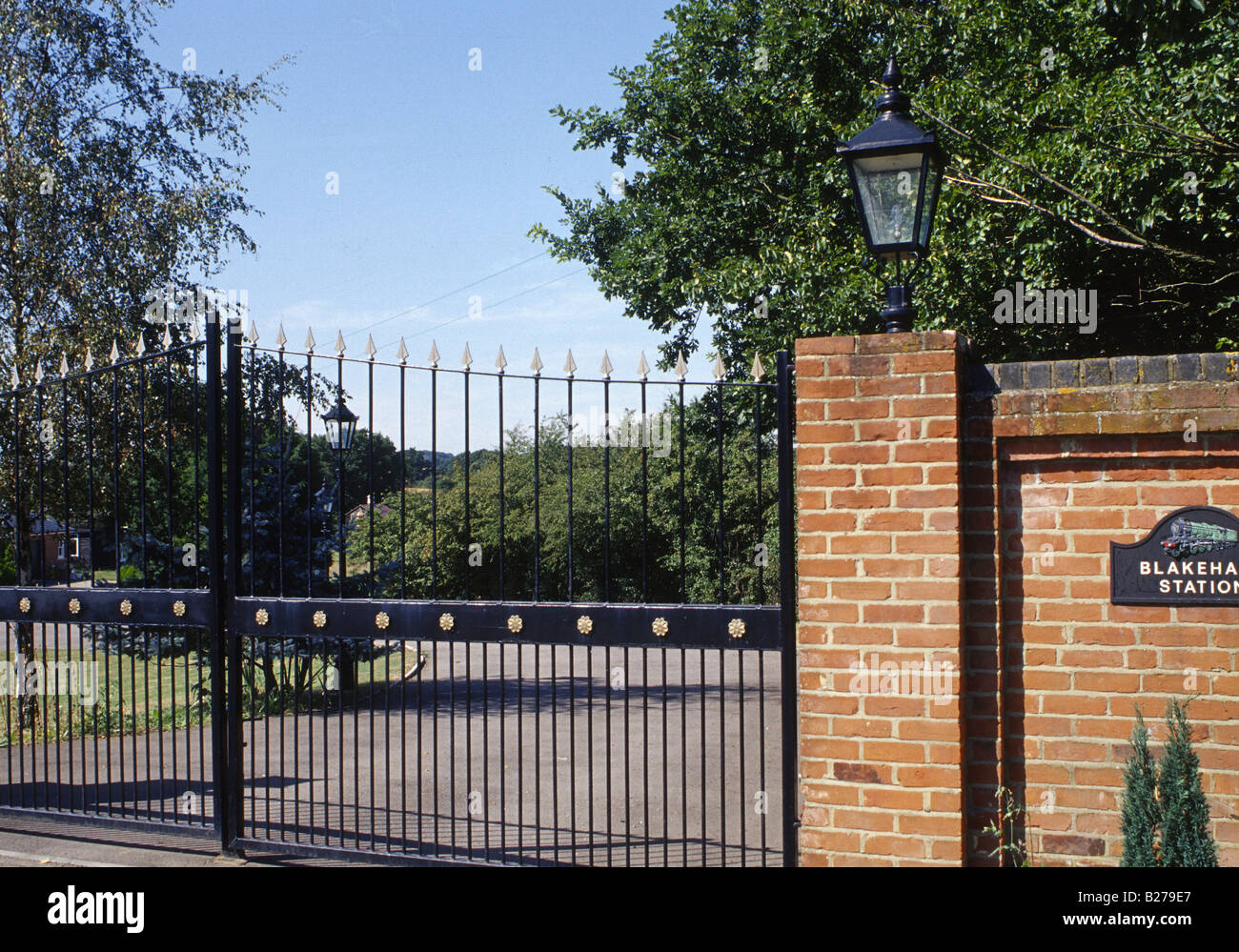 Blake Hall Essex modern iron gates lamps tarmac drive Stock Photo Alamy