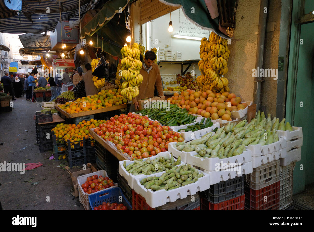 Fruit and vegetable market, Amman, Jordan, Arabia Stock Photo Alamy