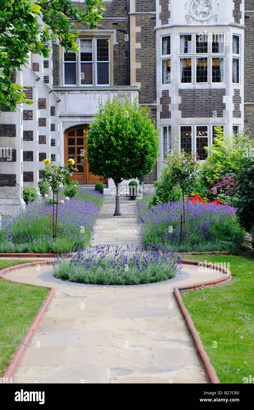 Middle Temple Hall and Gardens Temple London Stock Photo Alamy