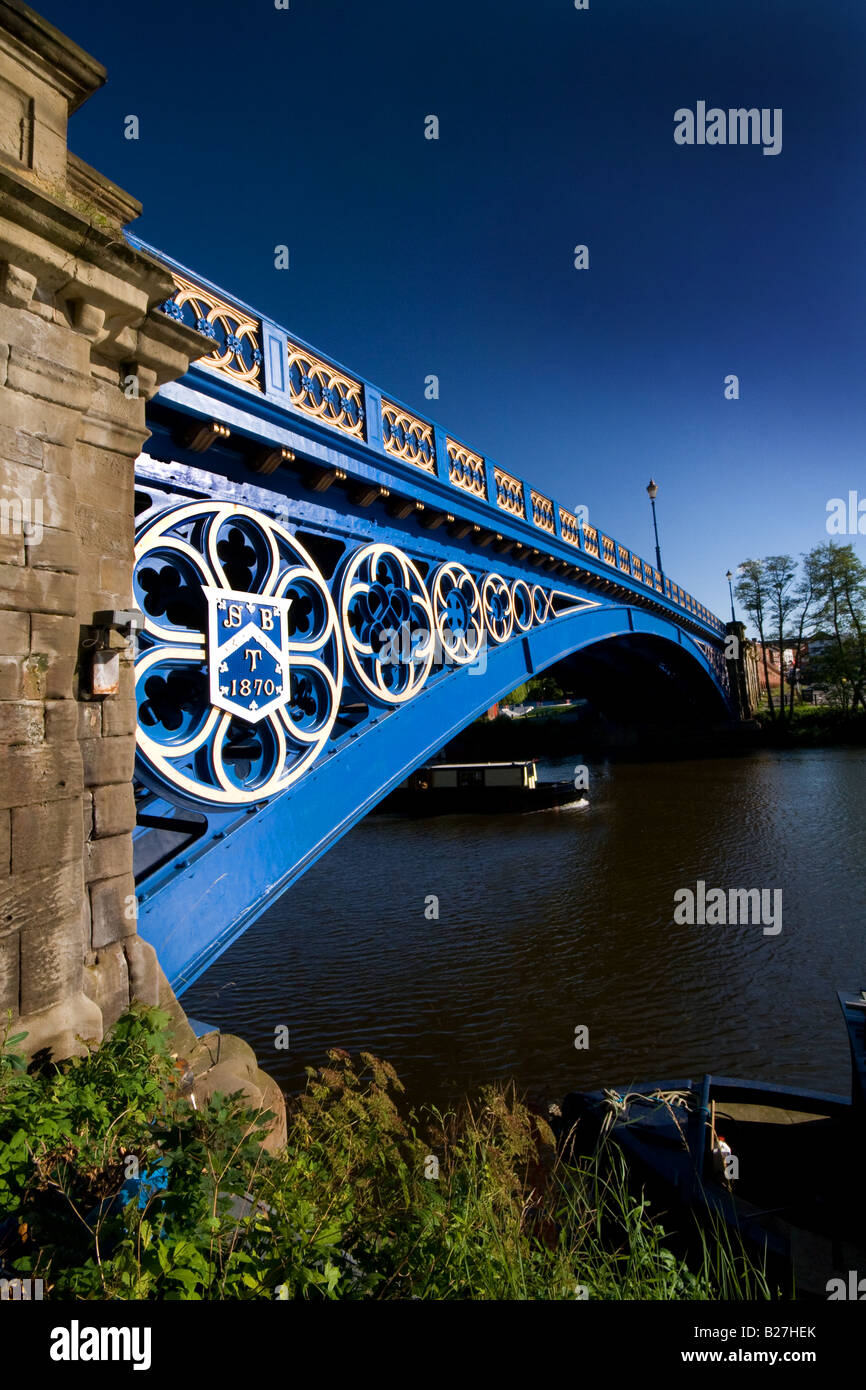 Stourport bridge hires stock photography and images Alamy