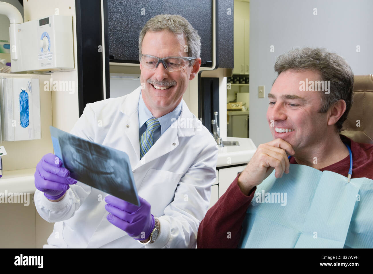 X ray viewing room hires stock photography and images Alamy