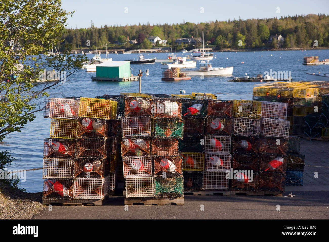 Maine lobster trap hires stock photography and images Alamy