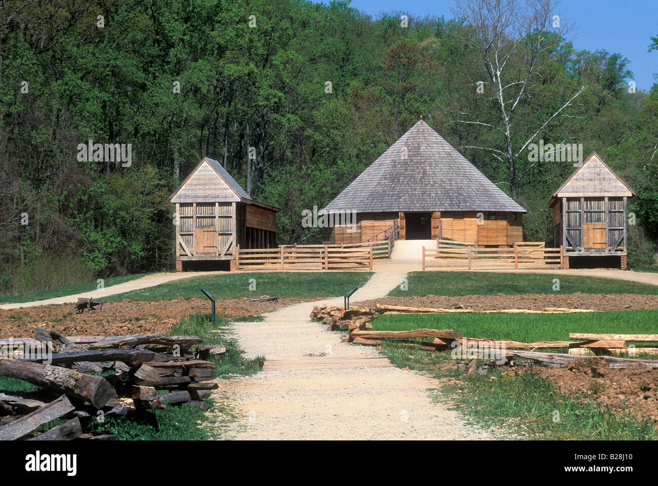 16 Sided Barn Stock Photos 16 Sided Barn Stock Images Alamy