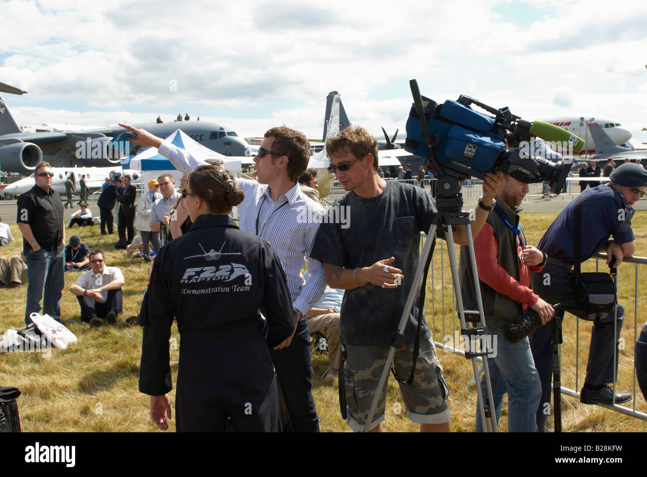F-22 Raptor Demonstration Display team camera crew Farnborough Air Show ...