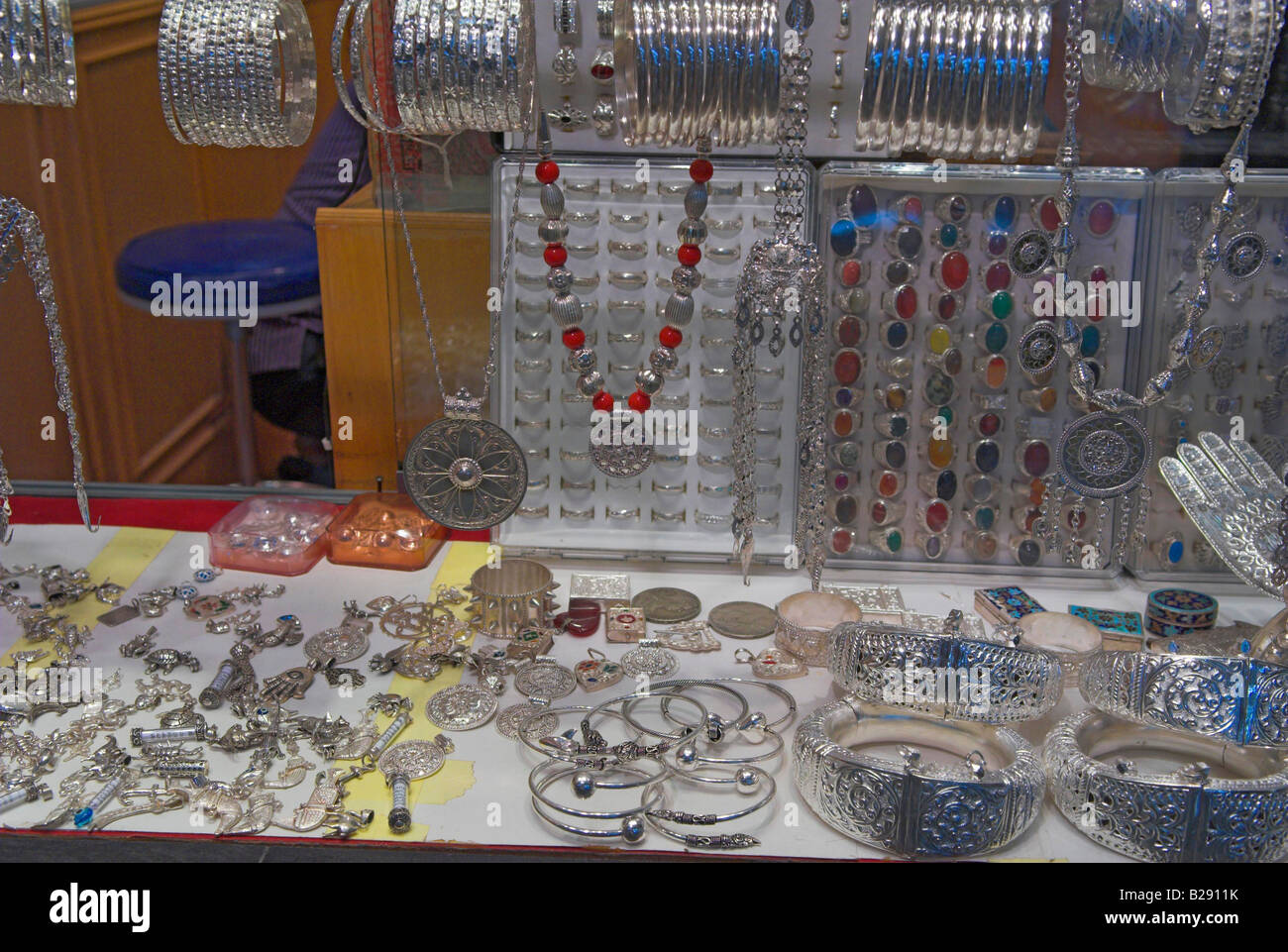 Silver jewelry display sale