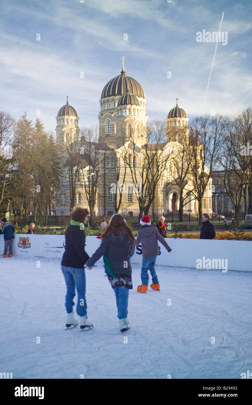 11 0106 hi-res stock photography and images - Alamy