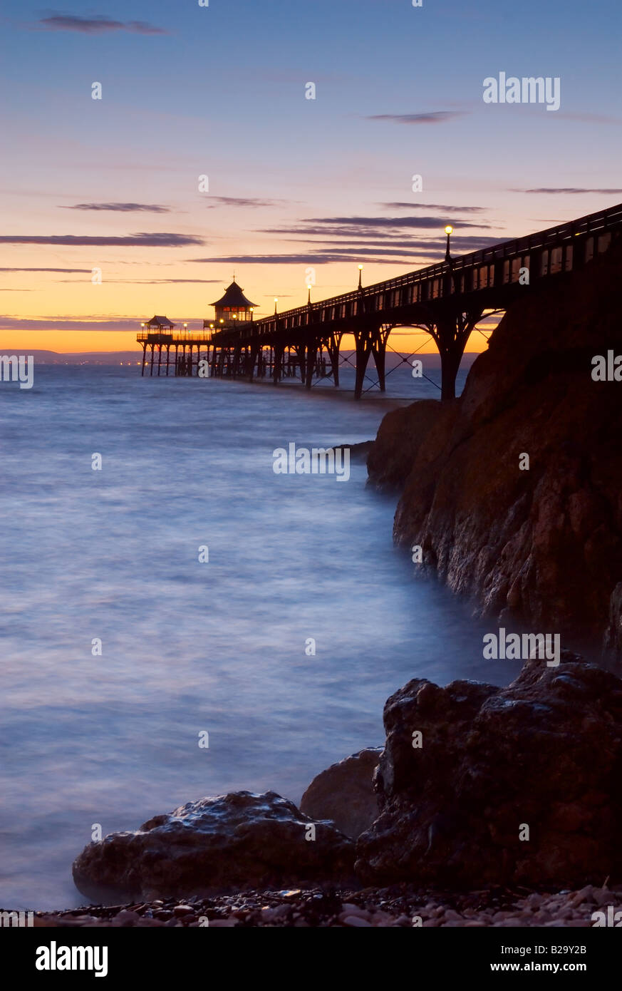 Clevedon Pier At Sunset Clevedon England Stock Photo Alamy clevedon-pier-at-sunset-clevedon-england-stock-photo-alamy