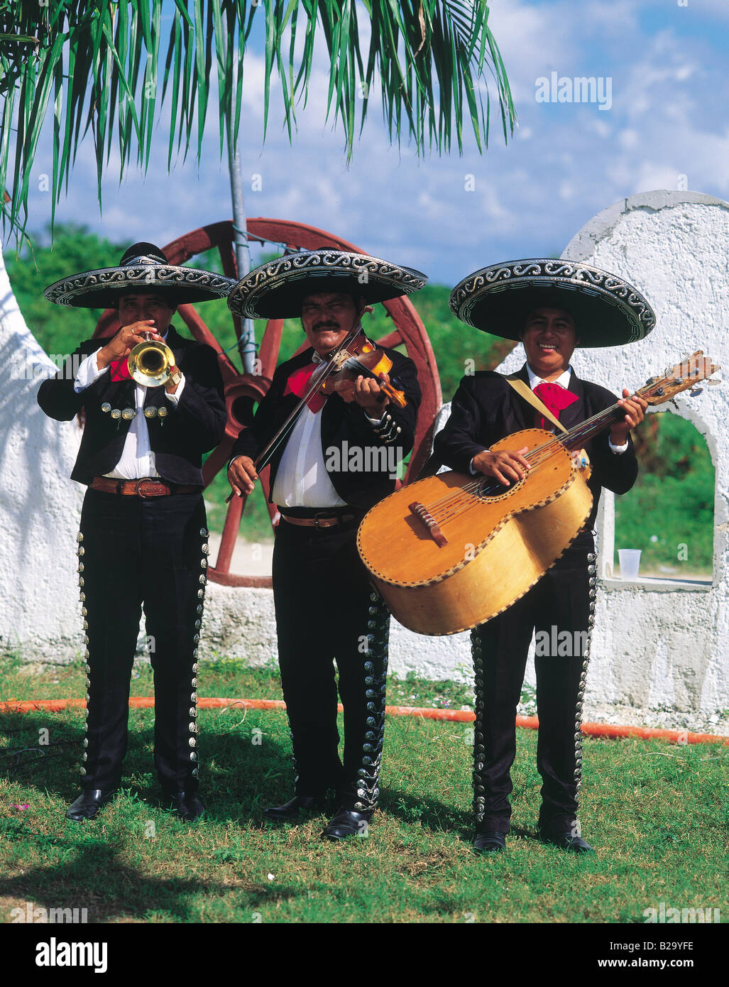 Mariachi Musicians Mexico Stock Photo Alamy
