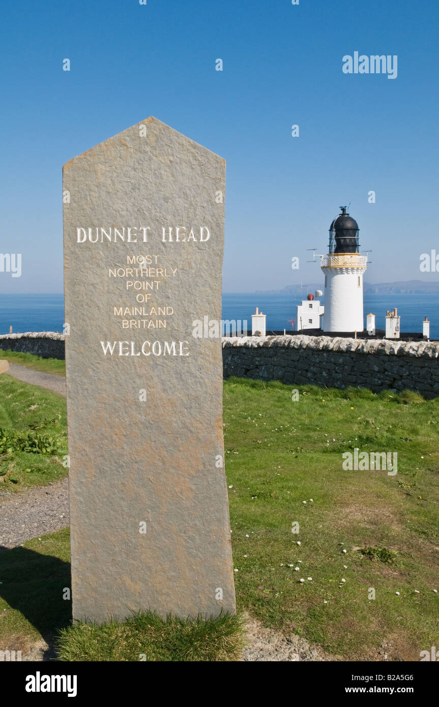 Dunnet Head lighthouse the most northerly point in mainland Great Britain, Dunnet Head, Scotland Stock Photo