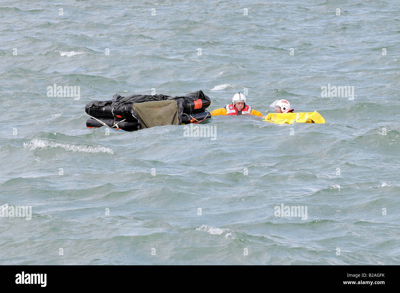 Liferaft hi-res stock photography and images - Alamy