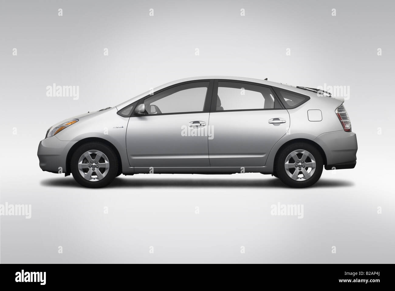 2008 Toyota Prius Hybrid in Silver Drivers Side Profile Stock