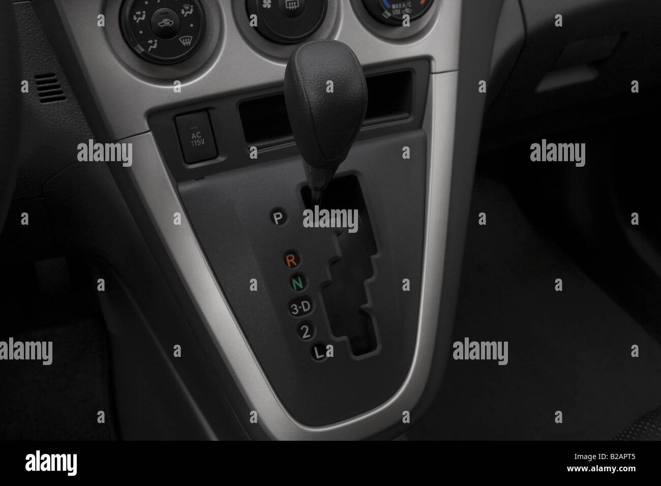 Pontiac vibe hires stock photography and images Alamy